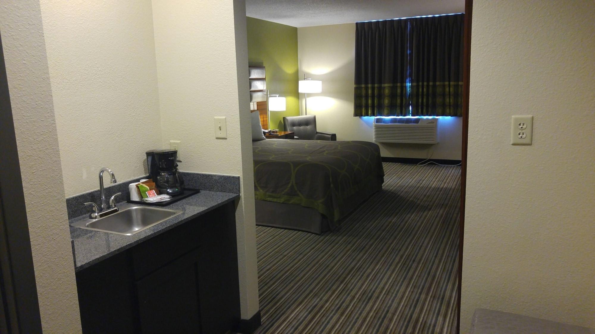 Super 8 By Wyndham Copley Akron Buitenkant foto