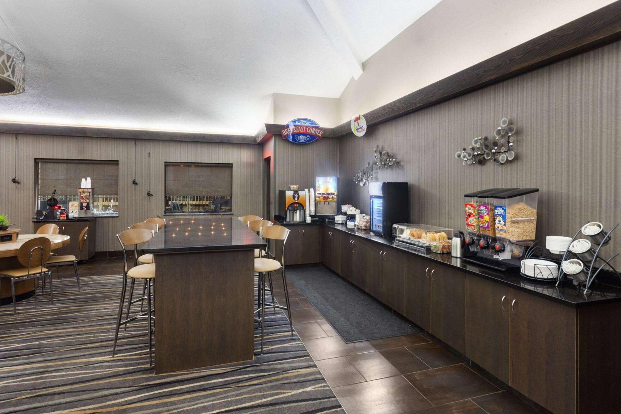 Super 8 By Wyndham Copley Akron Buitenkant foto