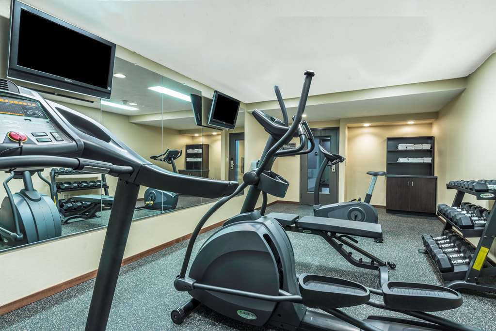 Super 8 By Wyndham Copley Akron Faciliteiten foto